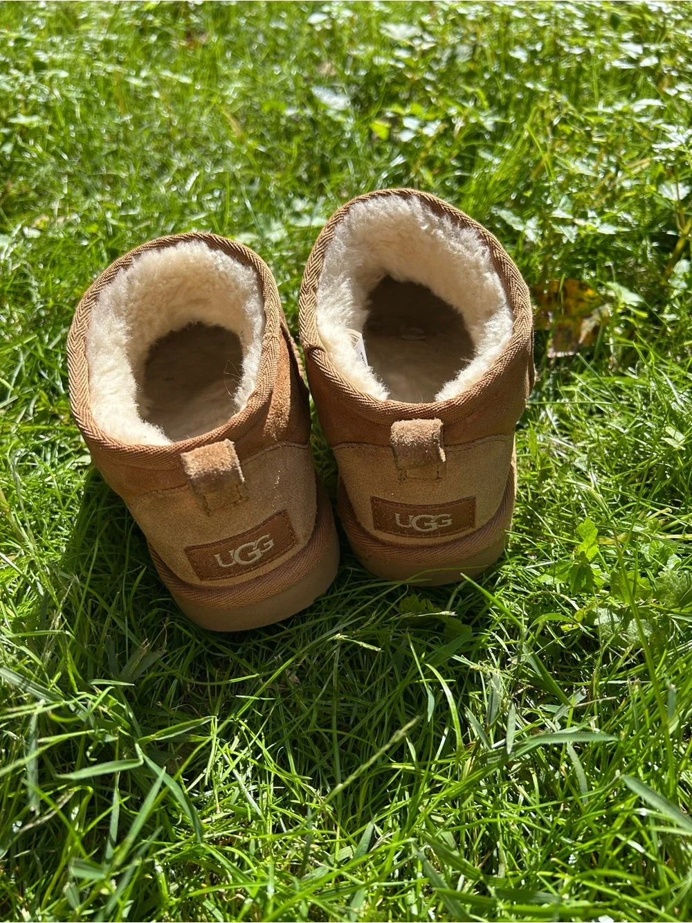 UGG easy slip